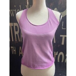 Tank top size small